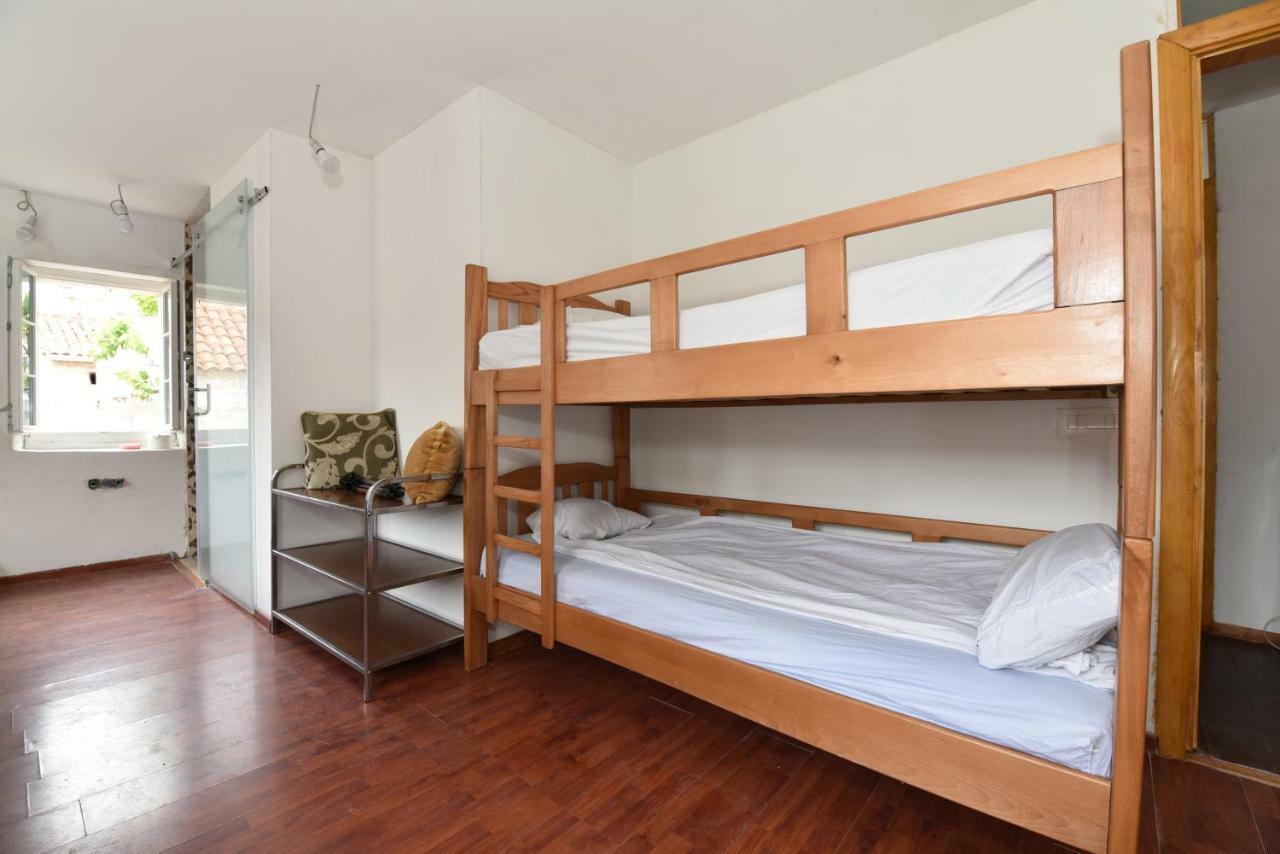 Hostel Michel Budva Exterior photo